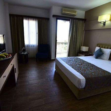 Club Simena Hotel Vasilia Екстер'єр фото