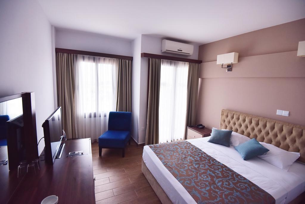 Club Simena Hotel Vasilia Екстер'єр фото