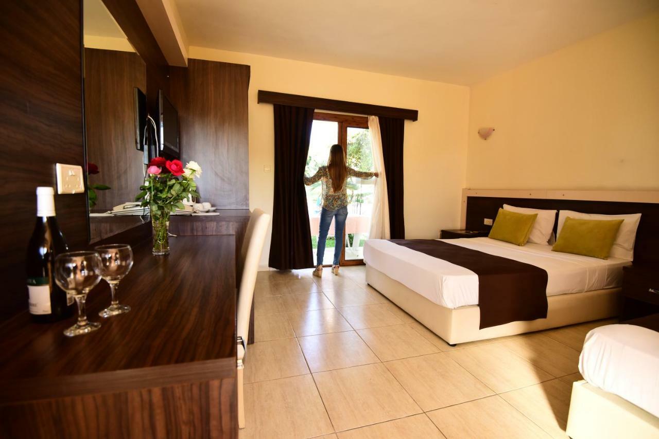 Club Simena Hotel Vasilia Екстер'єр фото